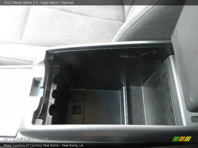 Super Black / Charcoal 2012 Nissan Altima 2.5
