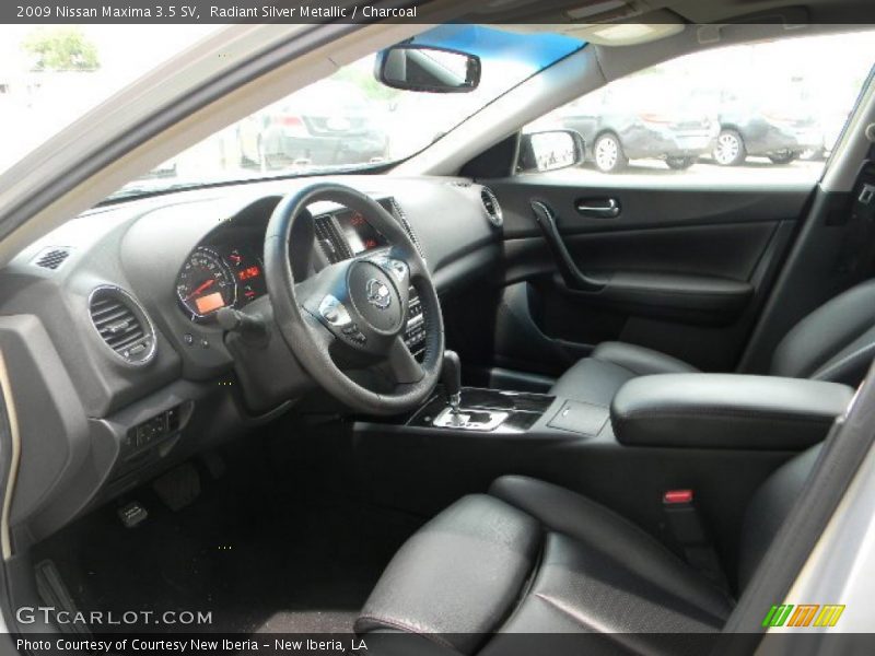 Radiant Silver Metallic / Charcoal 2009 Nissan Maxima 3.5 SV