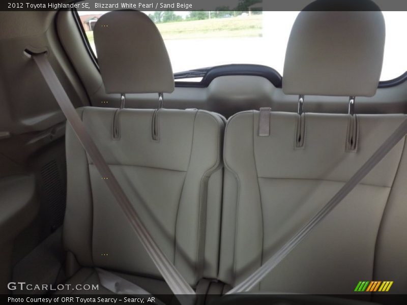 Blizzard White Pearl / Sand Beige 2012 Toyota Highlander SE