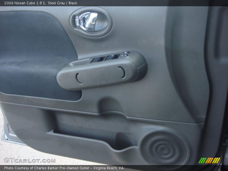 Door Panel of 2009 Cube 1.8 S