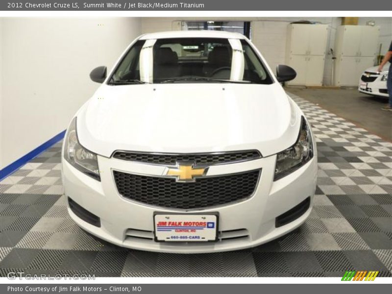 Summit White / Jet Black/Medium Titanium 2012 Chevrolet Cruze LS
