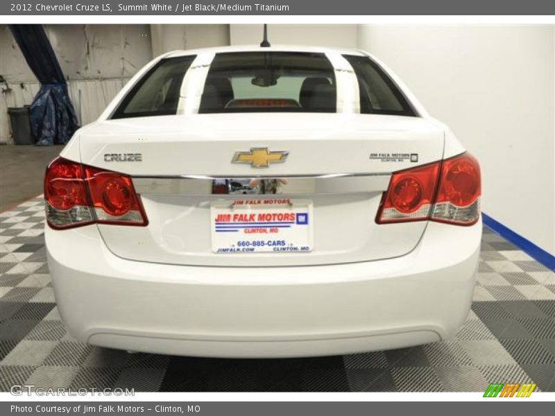 Summit White / Jet Black/Medium Titanium 2012 Chevrolet Cruze LS