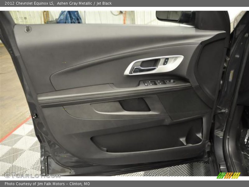 Ashen Gray Metallic / Jet Black 2012 Chevrolet Equinox LS