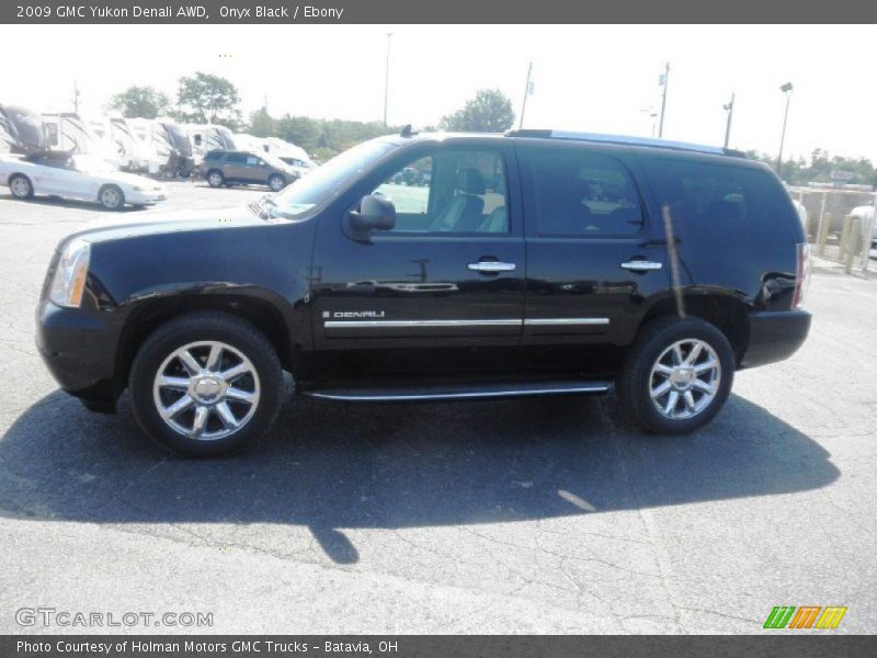 Onyx Black / Ebony 2009 GMC Yukon Denali AWD