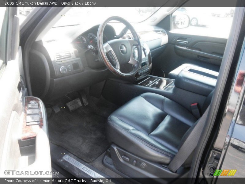 Onyx Black / Ebony 2009 GMC Yukon Denali AWD