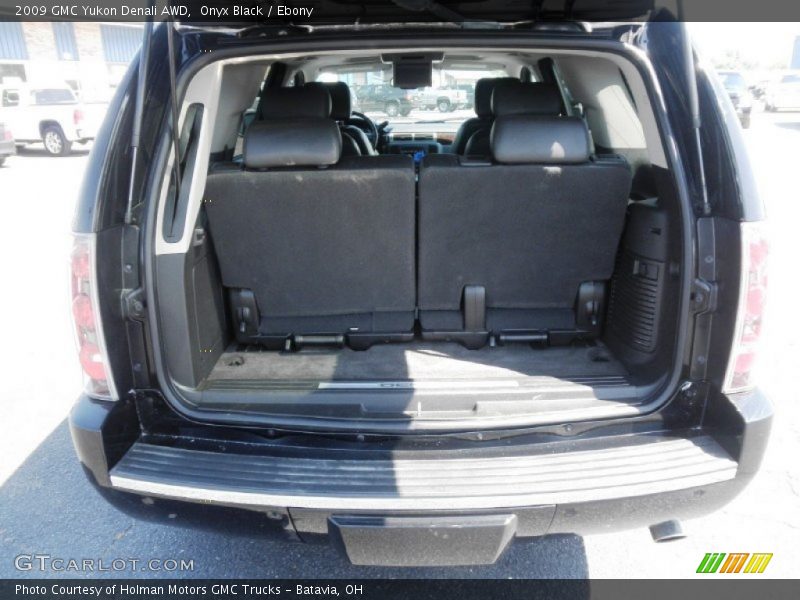 Onyx Black / Ebony 2009 GMC Yukon Denali AWD