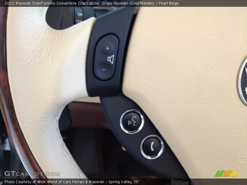 Controls of 2012 GranTurismo Convertible GranCabrio