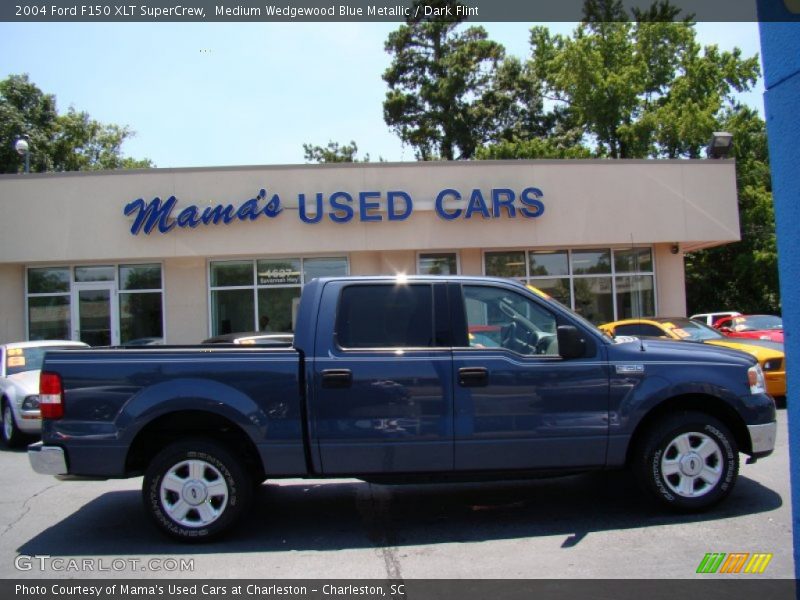 Medium Wedgewood Blue Metallic / Dark Flint 2004 Ford F150 XLT SuperCrew