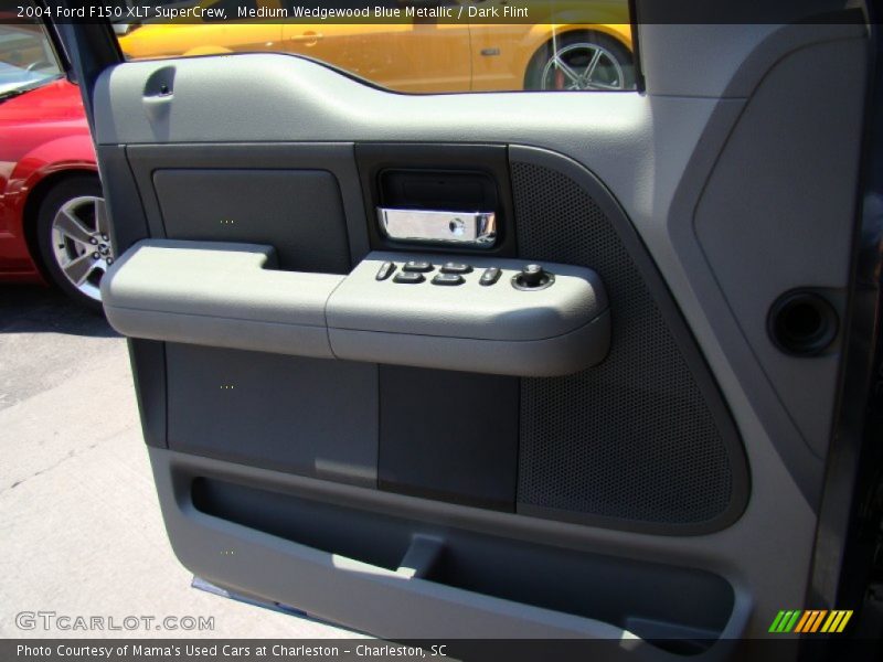 Medium Wedgewood Blue Metallic / Dark Flint 2004 Ford F150 XLT SuperCrew