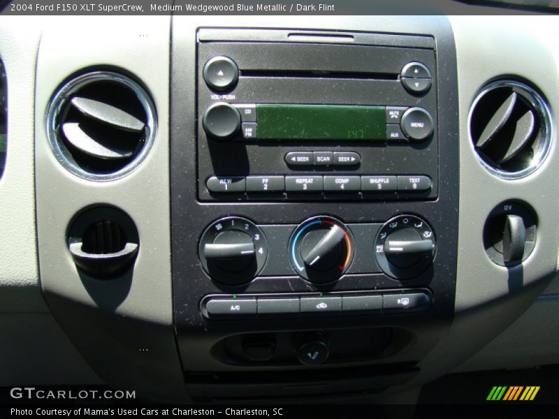 Medium Wedgewood Blue Metallic / Dark Flint 2004 Ford F150 XLT SuperCrew