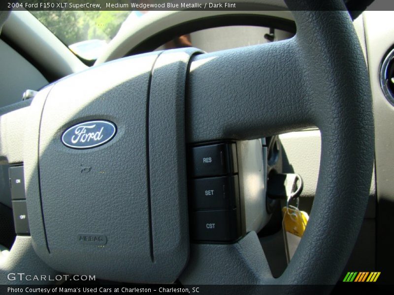 Medium Wedgewood Blue Metallic / Dark Flint 2004 Ford F150 XLT SuperCrew