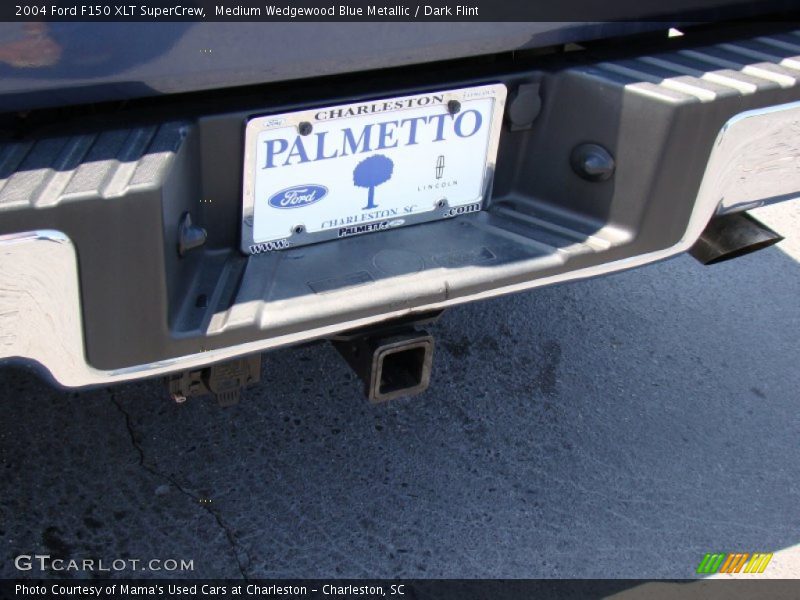 Medium Wedgewood Blue Metallic / Dark Flint 2004 Ford F150 XLT SuperCrew
