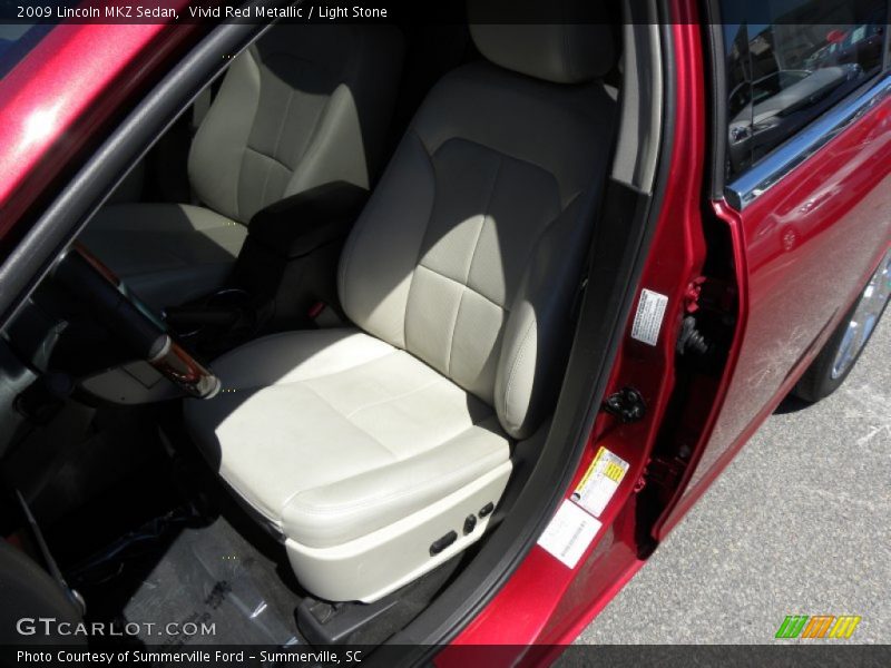 Vivid Red Metallic / Light Stone 2009 Lincoln MKZ Sedan