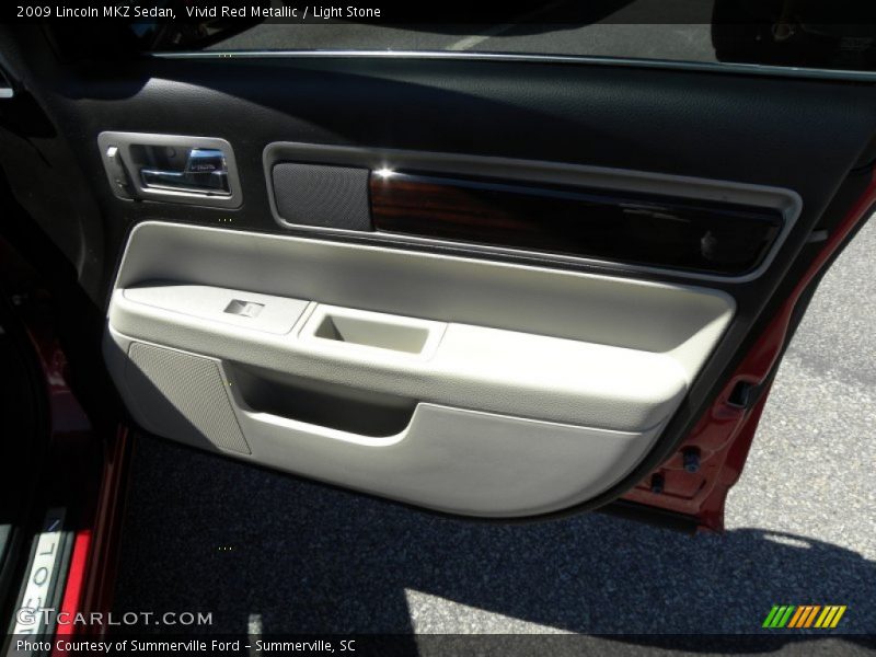 Vivid Red Metallic / Light Stone 2009 Lincoln MKZ Sedan