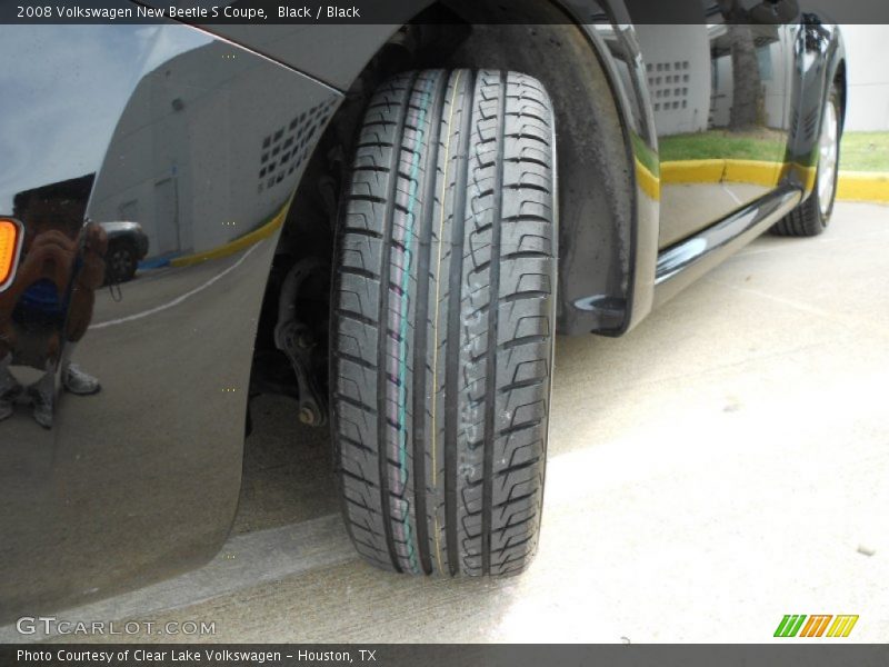 Black / Black 2008 Volkswagen New Beetle S Coupe