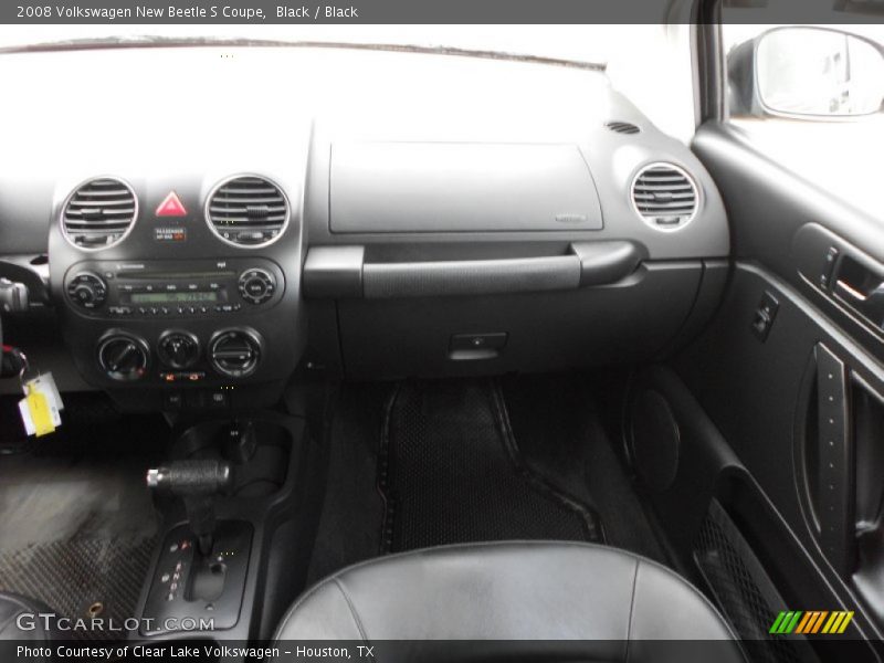 Black / Black 2008 Volkswagen New Beetle S Coupe