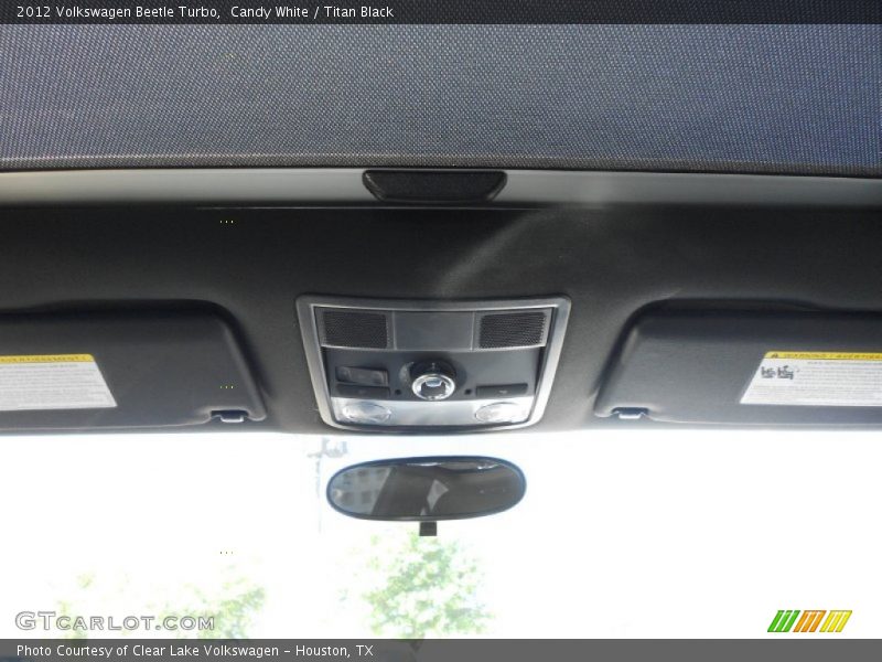 Candy White / Titan Black 2012 Volkswagen Beetle Turbo