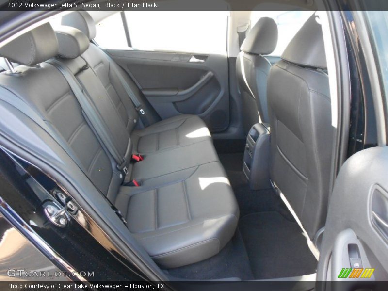 Black / Titan Black 2012 Volkswagen Jetta SE Sedan