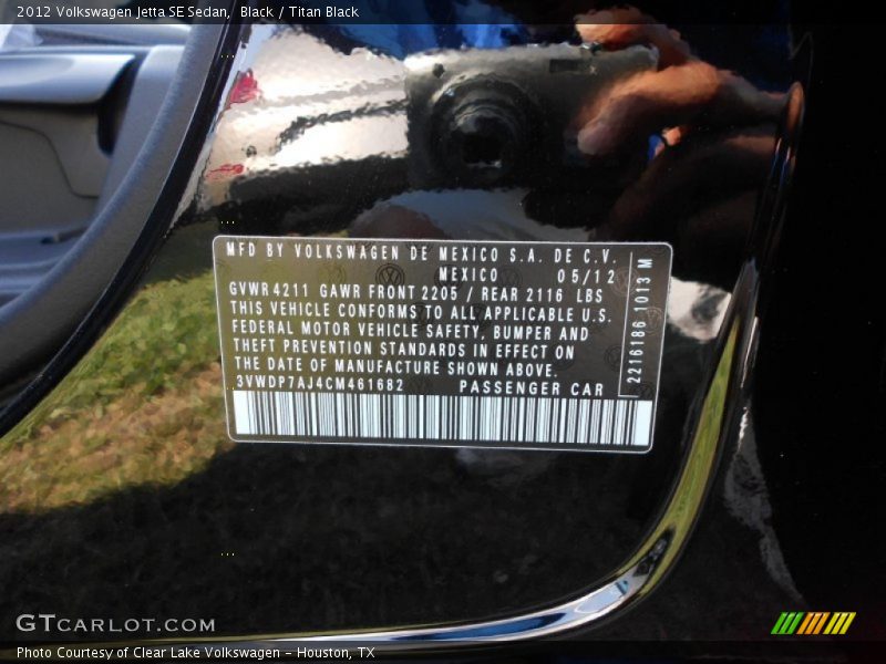 Black / Titan Black 2012 Volkswagen Jetta SE Sedan