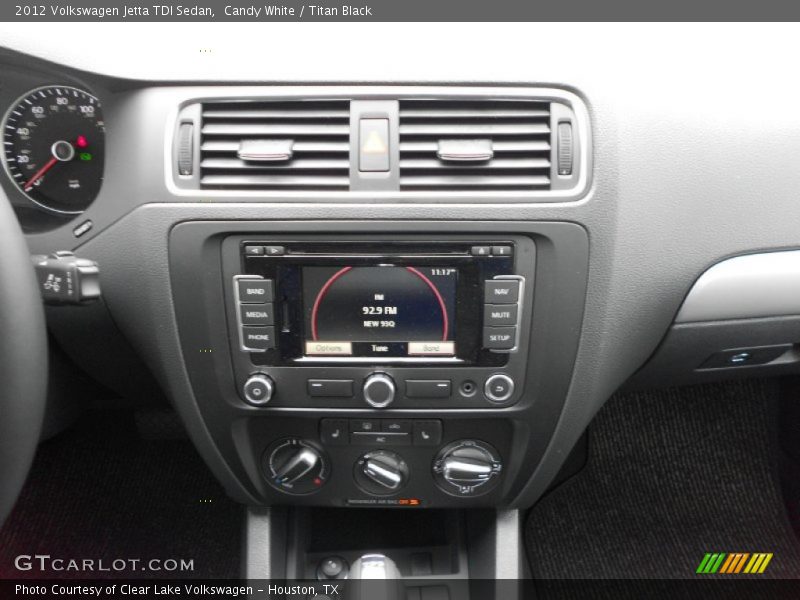 Candy White / Titan Black 2012 Volkswagen Jetta TDI Sedan