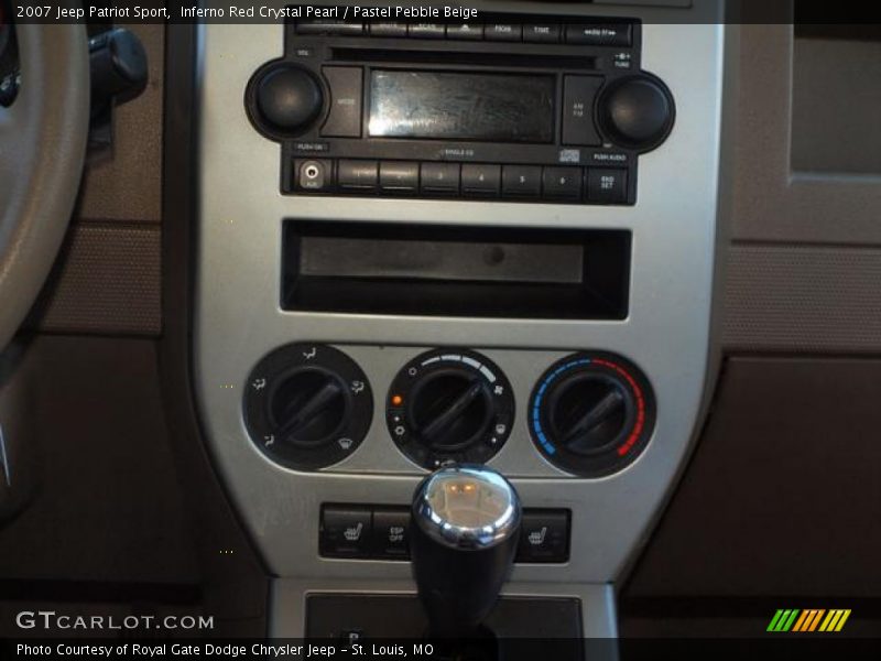 Inferno Red Crystal Pearl / Pastel Pebble Beige 2007 Jeep Patriot Sport