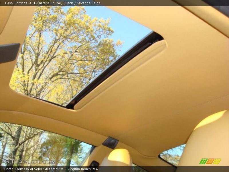 Sunroof of 1999 911 Carrera Coupe