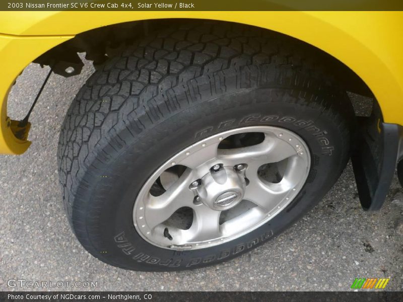 Solar Yellow / Black 2003 Nissan Frontier SC V6 Crew Cab 4x4