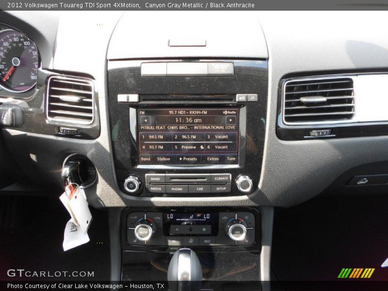 Canyon Gray Metallic / Black Anthracite 2012 Volkswagen Touareg TDI Sport 4XMotion