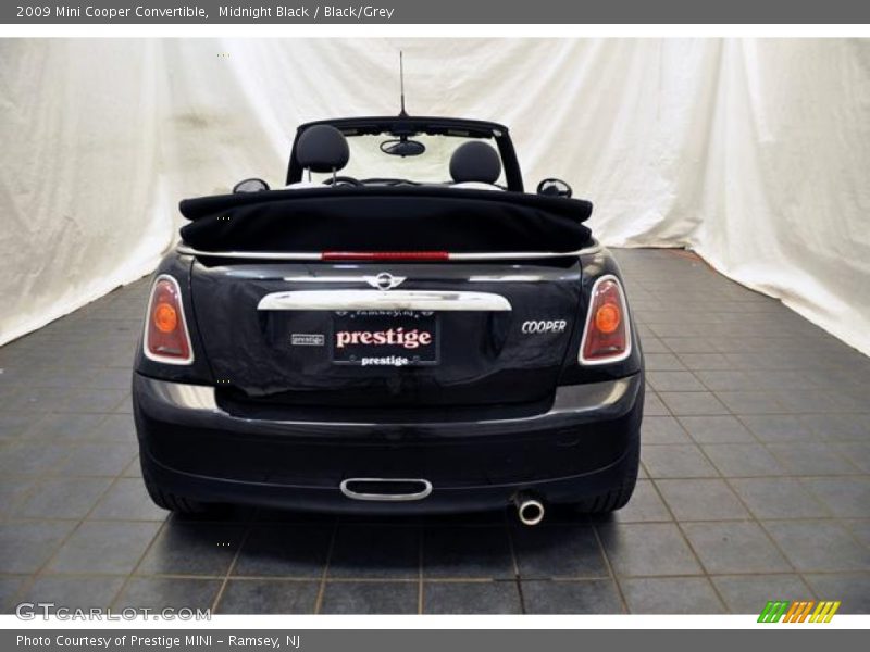 Midnight Black / Black/Grey 2009 Mini Cooper Convertible