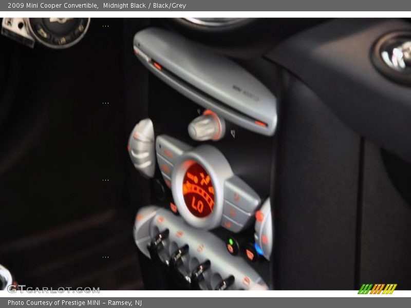 Midnight Black / Black/Grey 2009 Mini Cooper Convertible