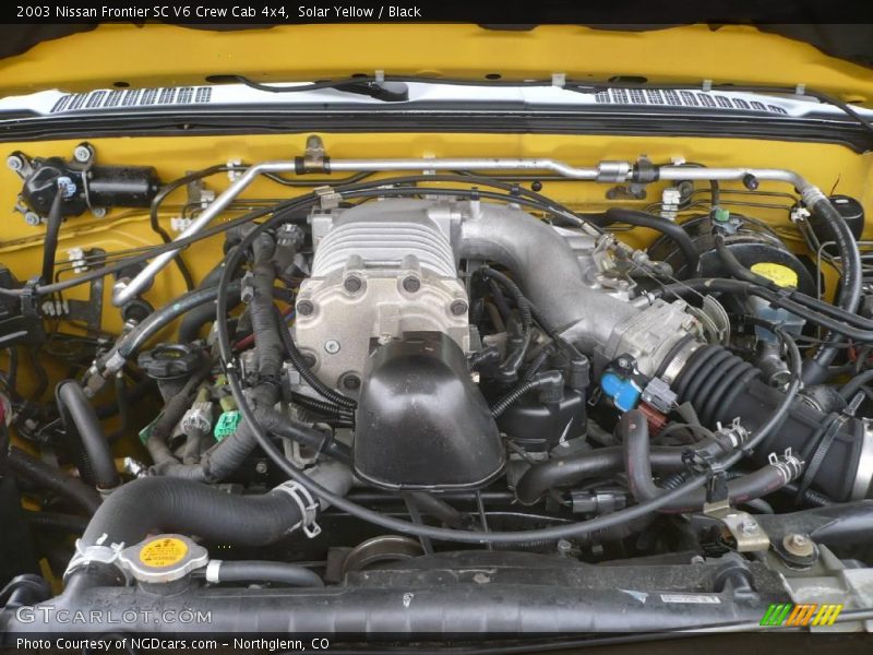 Solar Yellow / Black 2003 Nissan Frontier SC V6 Crew Cab 4x4