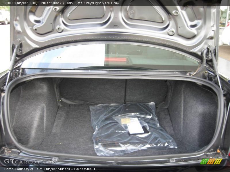 Brilliant Black / Dark Slate Gray/Light Slate Gray 2007 Chrysler 300