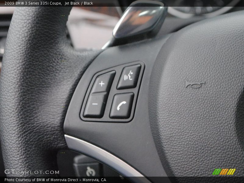 Controls of 2009 3 Series 335i Coupe