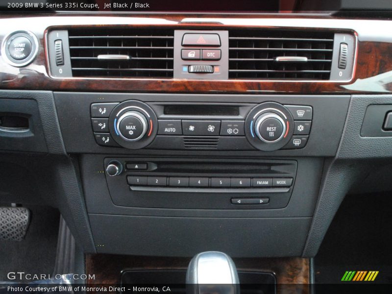 Controls of 2009 3 Series 335i Coupe
