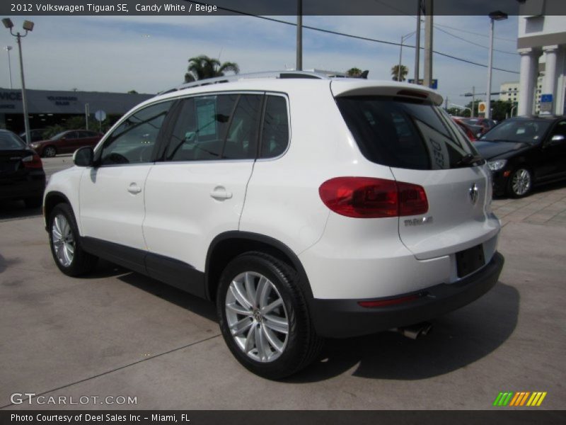 Candy White / Beige 2012 Volkswagen Tiguan SE