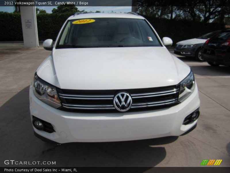 Candy White / Beige 2012 Volkswagen Tiguan SE