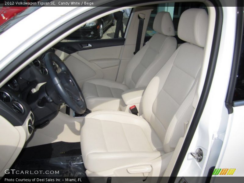 Candy White / Beige 2012 Volkswagen Tiguan SE