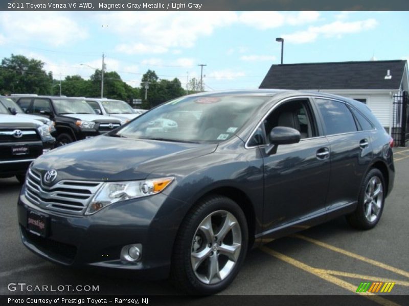 Magnetic Gray Metallic / Light Gray 2011 Toyota Venza V6 AWD