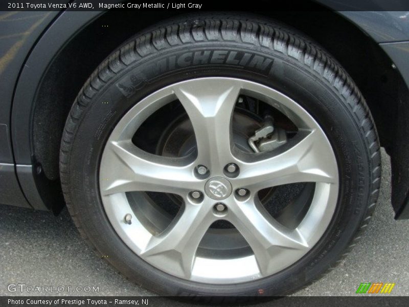 Magnetic Gray Metallic / Light Gray 2011 Toyota Venza V6 AWD