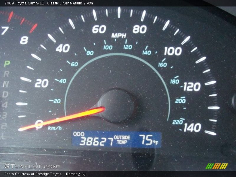 Classic Silver Metallic / Ash 2009 Toyota Camry LE