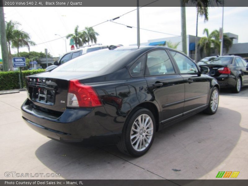 Black Stone / Quartz 2010 Volvo S40 2.4i