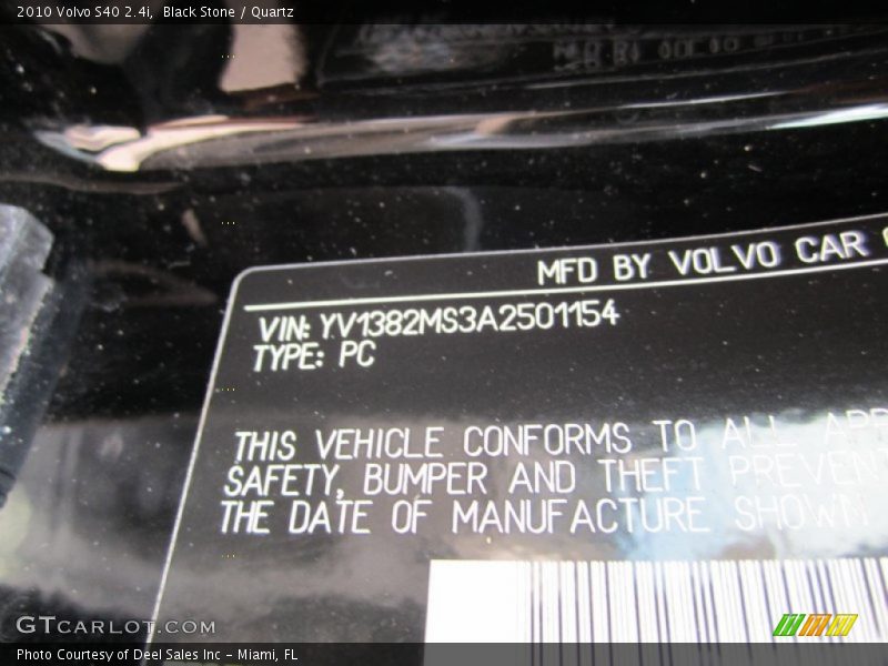 Black Stone / Quartz 2010 Volvo S40 2.4i