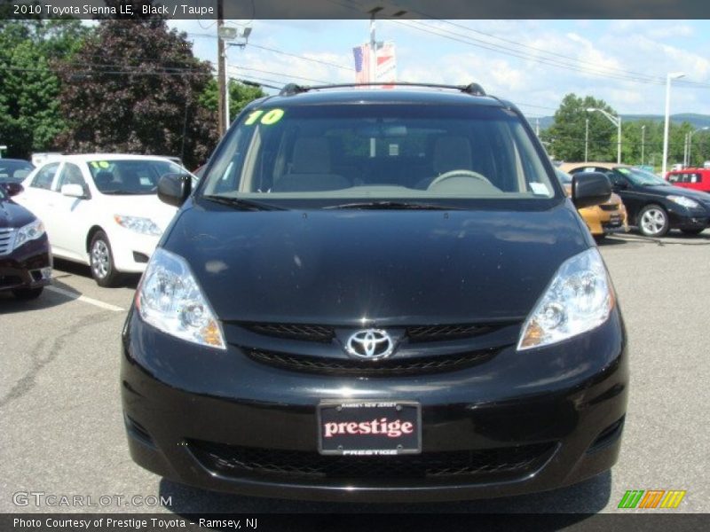 Black / Taupe 2010 Toyota Sienna LE