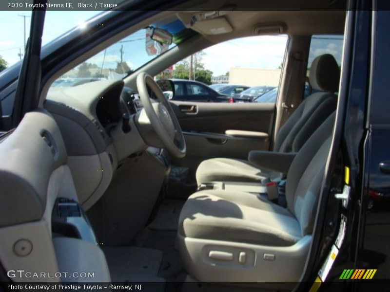 Black / Taupe 2010 Toyota Sienna LE