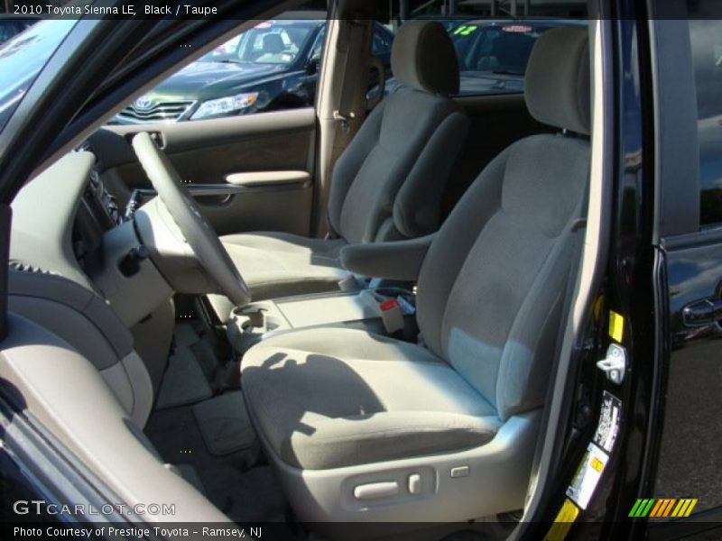 Black / Taupe 2010 Toyota Sienna LE