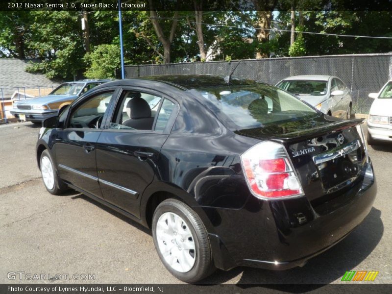 Super Black / Charcoal 2012 Nissan Sentra 2.0