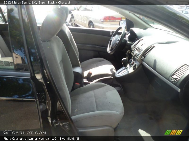 Super Black / Charcoal 2012 Nissan Sentra 2.0