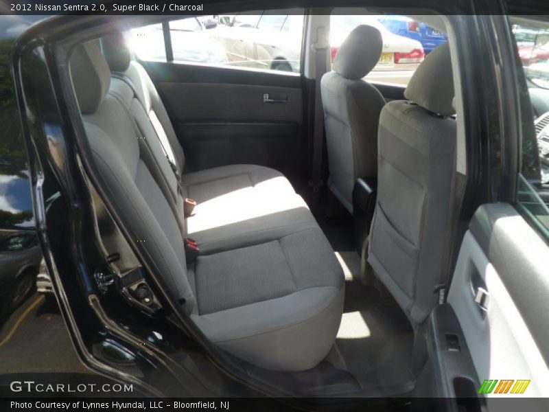 Super Black / Charcoal 2012 Nissan Sentra 2.0