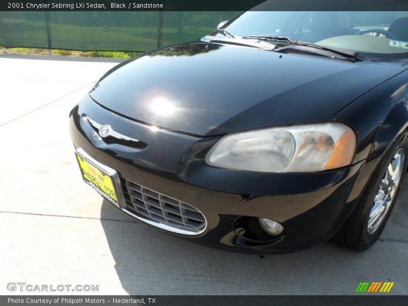 Black / Sandstone 2001 Chrysler Sebring LXi Sedan