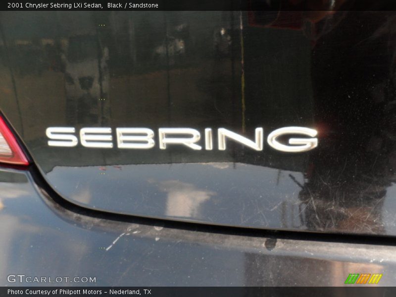  2001 Sebring LXi Sedan Logo
